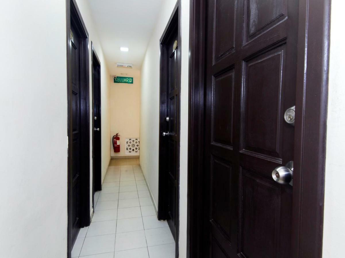 Oyo 91130 Hotel 91 Bukit Mewah Kajang Bagian luar foto