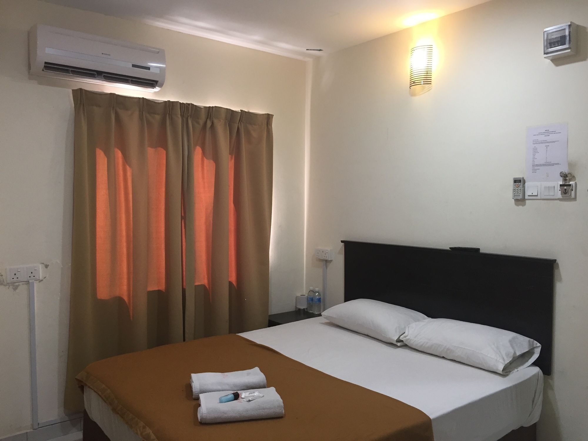 Oyo 91130 Hotel 91 Bukit Mewah Kajang Bagian luar foto